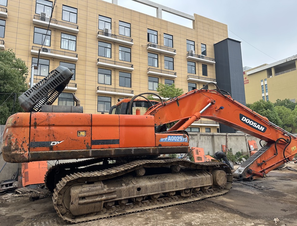 DOOSAN DX360LC