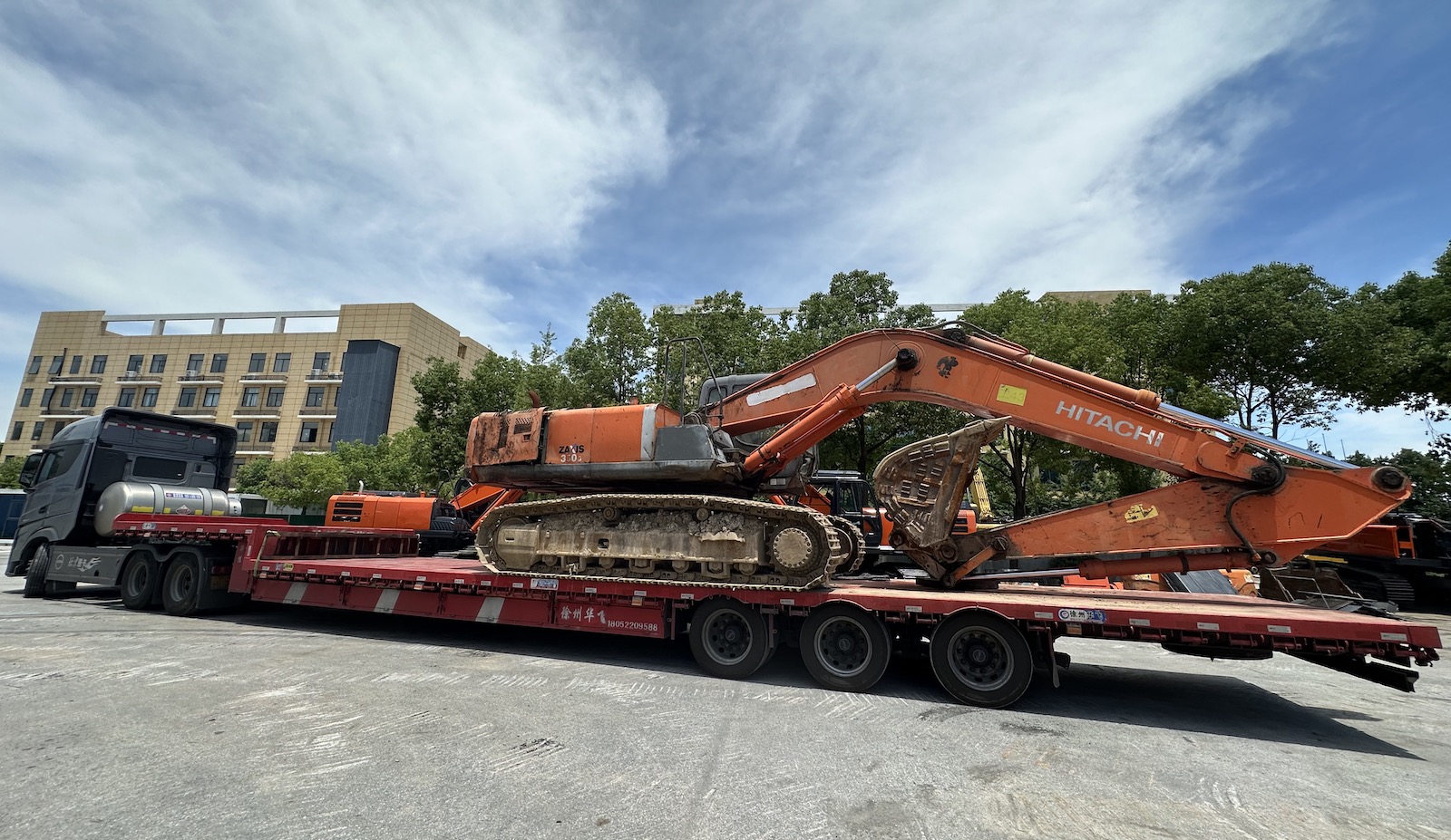 USED HITACHI ZX350G