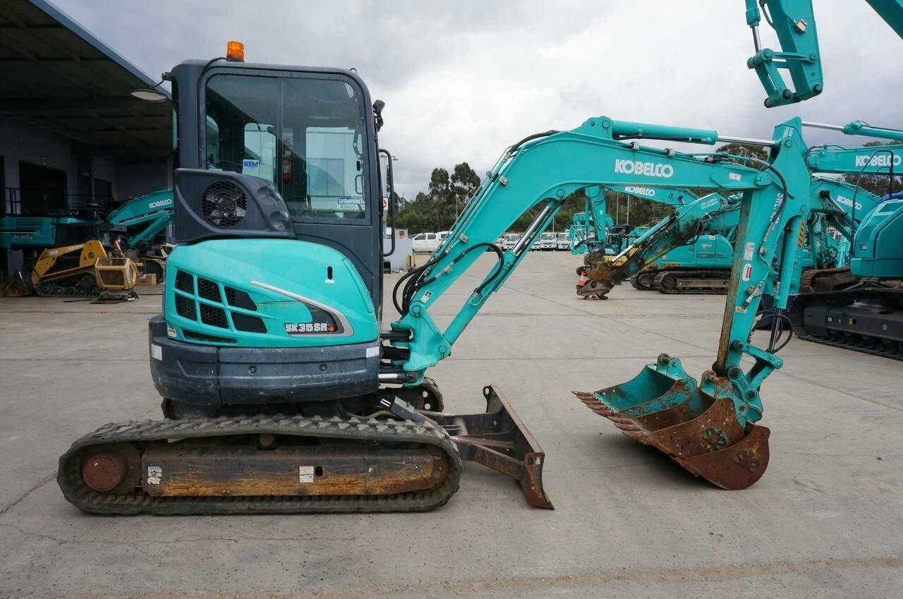 used KOBELCO SK35SR-6