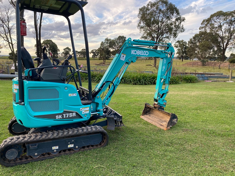 used KOBELCO SK17SR-6