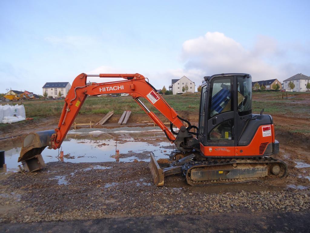 used Hitachi ZX60C-5A