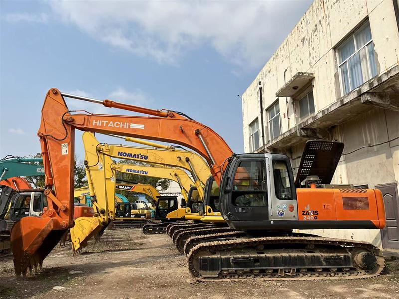 used Hitachi ZX240-3G