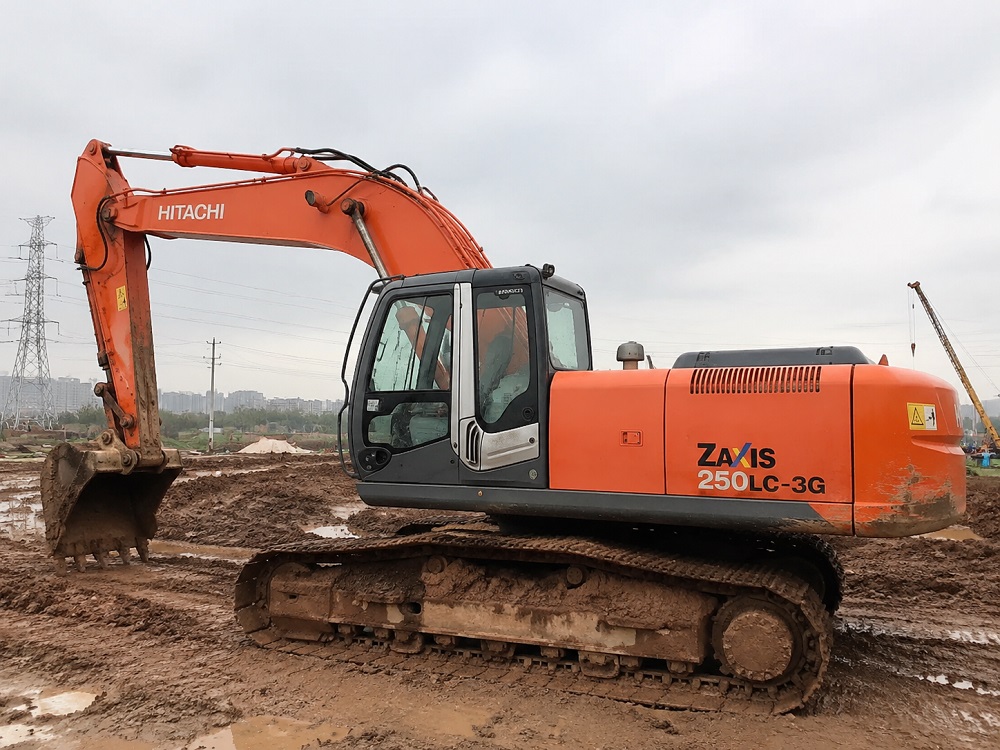 used Hitachi ZX250LC-3G