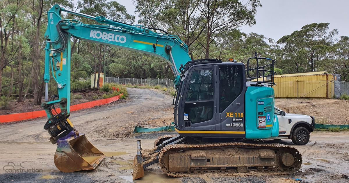 used KOBELCO SK135SR-5