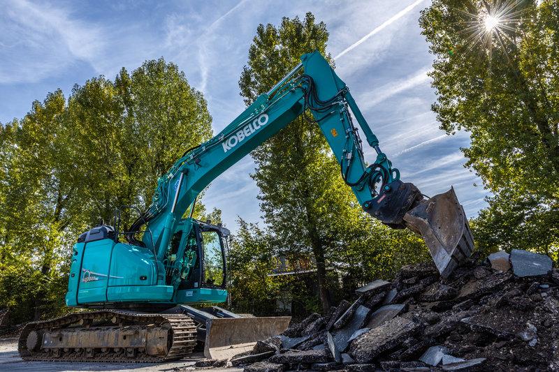 used KOBELCO SK270SRLC-5